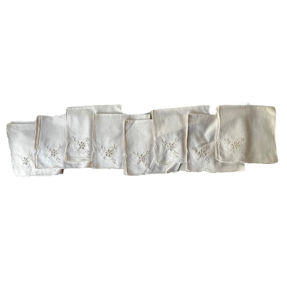8 Pale Pink Embroidered Cotton Napkins Cutwork Scalloped Edges 15.25x15.25 - Picture 4 of 14